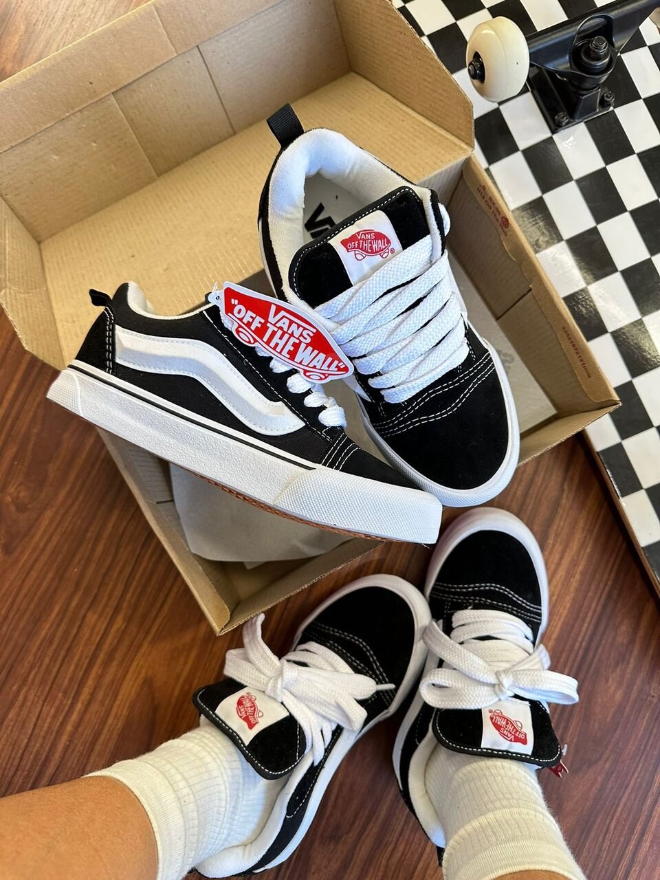 id4-4 Vans Knu - Imagem 1