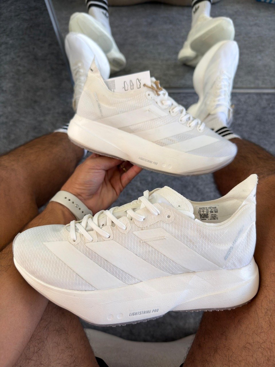 2 Adizero Pro 4 Branco - Imagem 1