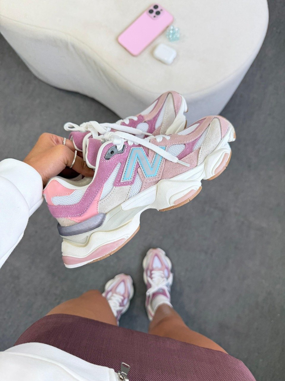 2 New Balance 9060 Rosa - Imagem 1