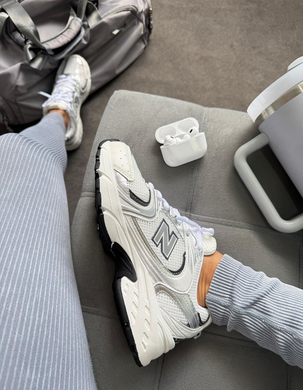 2 New Balance 530 - Imagem 1