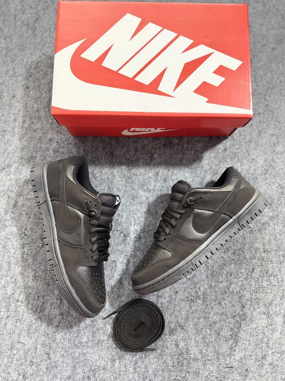 4 Sb Dunk Low Preto v2 - Imagem 1